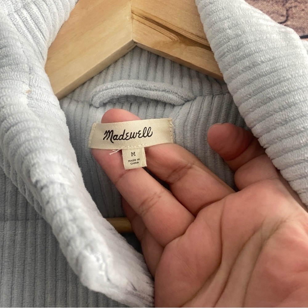 Madewell pale blue snap front puffer sweatshirt Size NC717 Medium - Picture 3 of 5